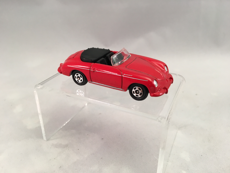 Illustration for article titled Tuetonic Tuesday: Tomica Porsche 356 Speedster
